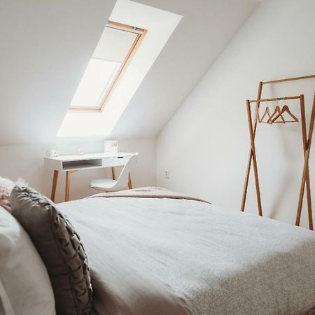 Center City Charming Loft Apartment Kosice Ngoại thất bức ảnh