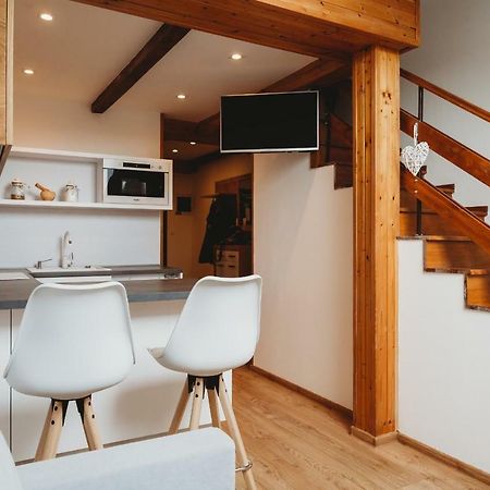 Center City Charming Loft Apartment Kosice Ngoại thất bức ảnh